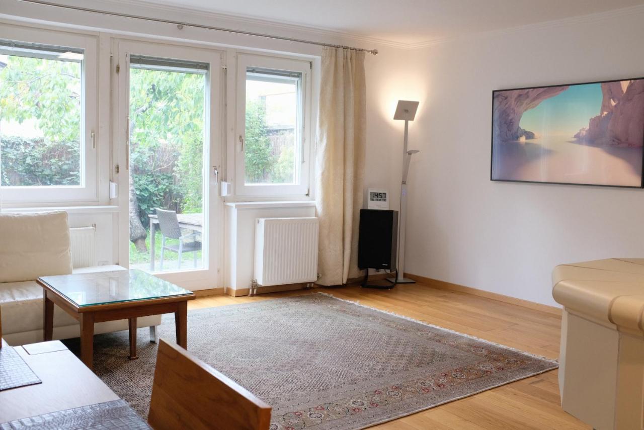 Town House Near Metro & Vienna City Center Экстерьер фото
